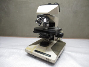 OLYMPUS オリンパス BH-2 生物顕微鏡